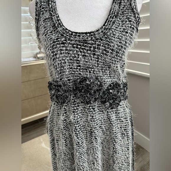 Carrie Me Couture Montreal, Custom Design, Dress with Shawl,  M - Picture 2 of 11